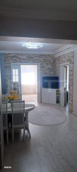 Apartament cu 3 camere decomandat în Obcini