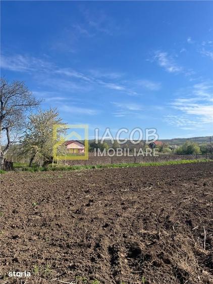 Teren de 2554 mp, în Prăjești