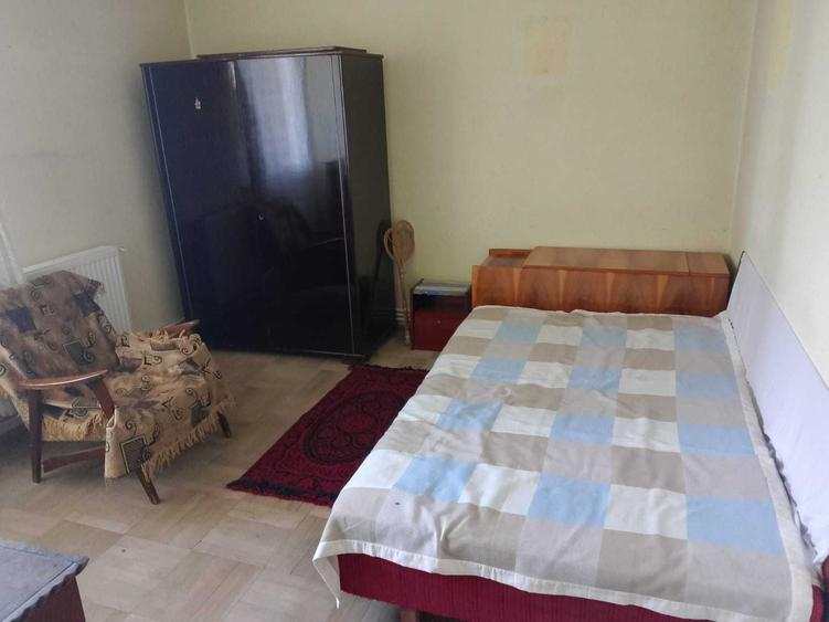 Apartament cu 2 camere nedecomandat în Central