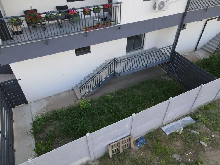 Apartament cu 2 camere decomandat în Fundeni