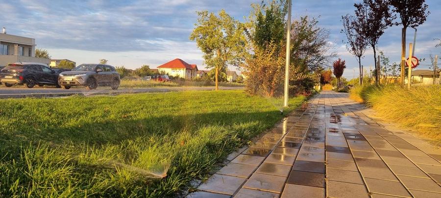 Casă individuală cu 5 camere cu Canalizare în Ultracentral