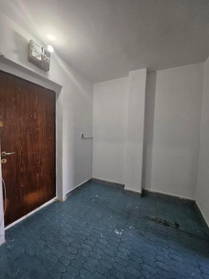 Apartament cu 2 camere semidecomandat în Trivale
