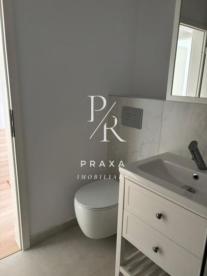 Apartament cu 2 camere semidecomandat în Florești