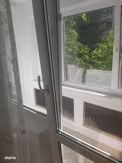 1 decembrie 1 minut metrou loc parcare inclus 2 gr sanitare 2balcoane - 18