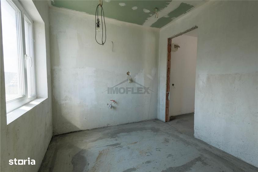 Casă cu 5 camere cu Teren 319 Mp în Central