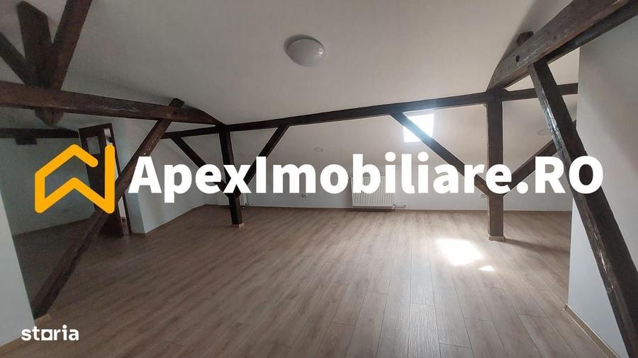 Spațiu comercial, de 70 mp, în Central