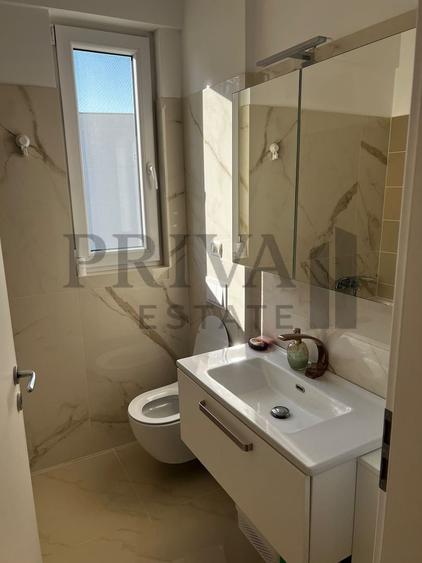 Apartament cu 3 camere decomandat, mobilat în Aradului