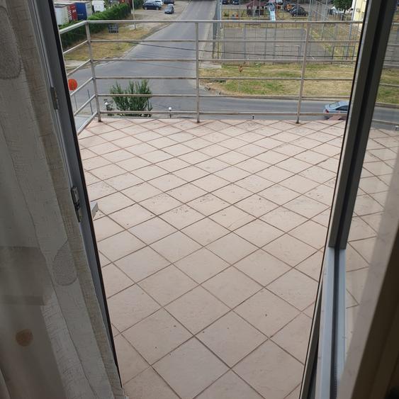 Apartament cu 2 camere în Calea Romanului