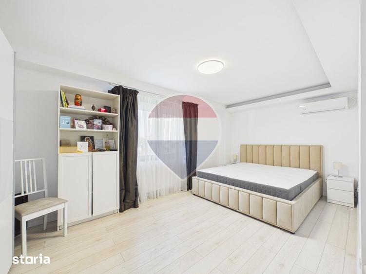 Casă cu 6 camere cu Teren 567 Mp în Gruiu