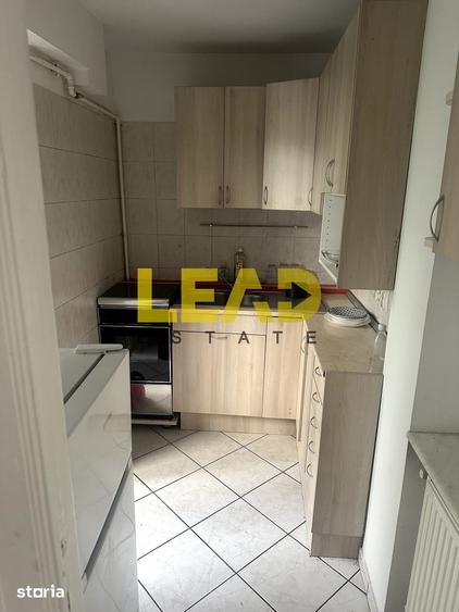 Apartament cu 2 camere semidecomandat în Romană