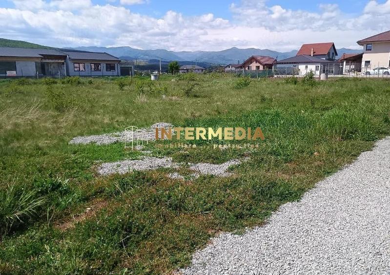 Teren Construcții intravilan de 437 mp, în Cetate