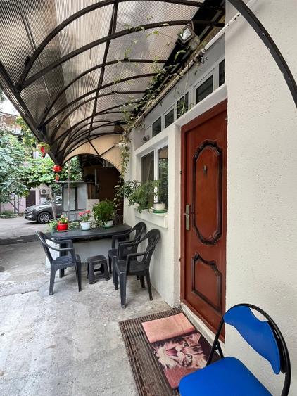 Casă cu 2 camere cu Teren 48 Mp în Central