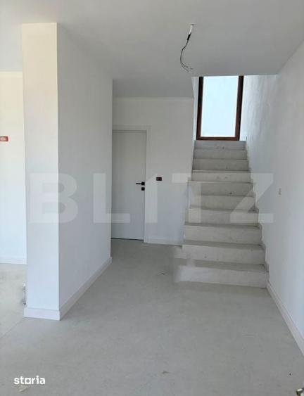 Casă cu 4 camere cu Teren 400 Mp în Central