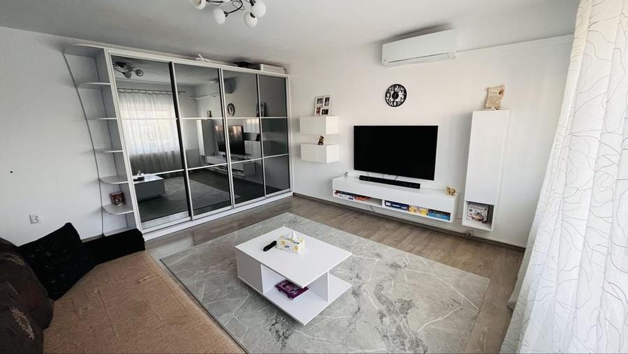 Apartament cu 2 camere decomandat în Șelimbăr
