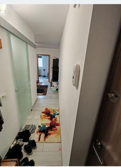 Apartament cu 2 camere semidecomandat în Valea Rosie