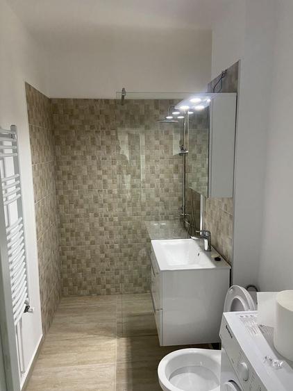 Apartament cu 2 camere semidecomandat, mobilat în Circumvalațiunii