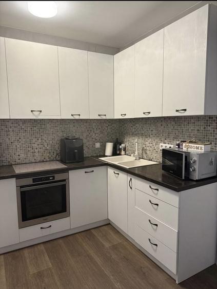 Apartament cu 2 camere semidecomandat în Exterior Vest