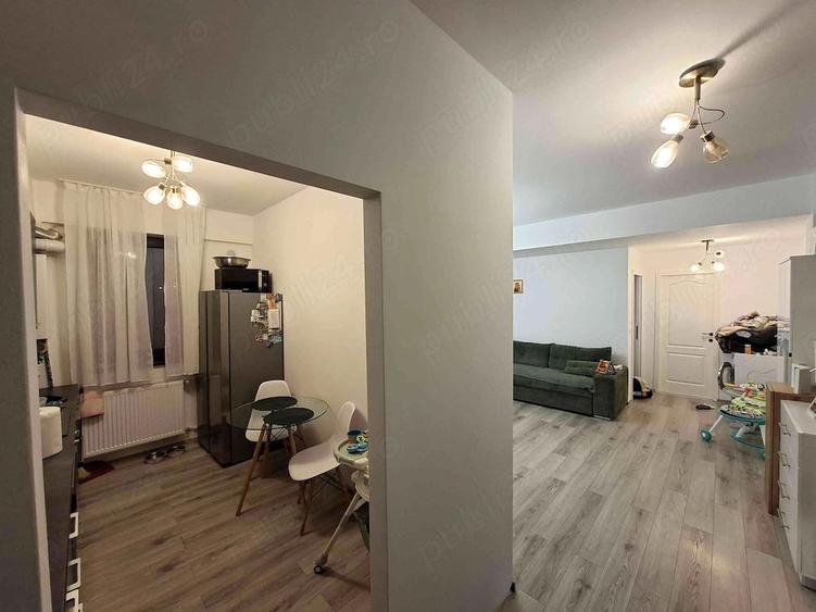 Apartament cu 2 camere semidecomandat în Exterior Vest
