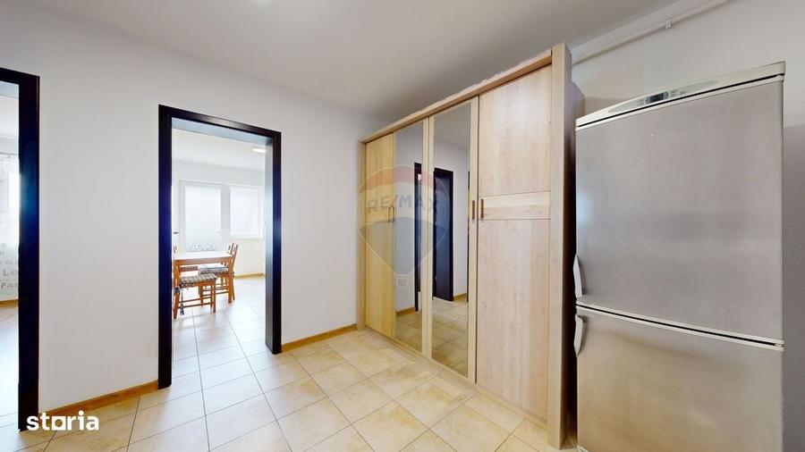 Apartament cu 2 camere decomandat în Sânpetru
