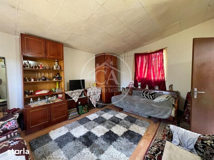 Casă cu 2 camere decomandat cu Teren 300 Mp în Husasău de Tinca