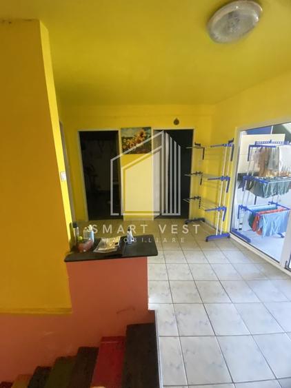 Apartament cu 4 camere decomandat, mobilat în Central