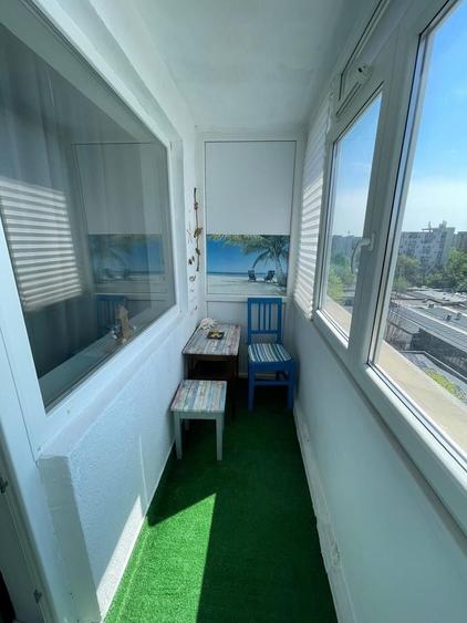 Apartament cu 3 camere decomandat în Drumul Taberei