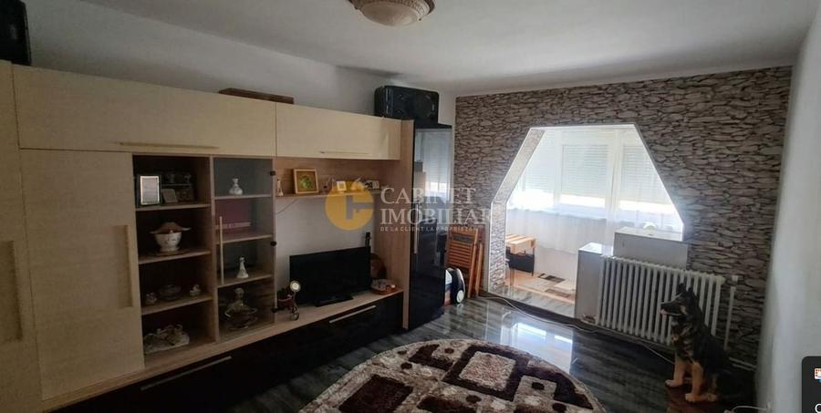 Apartament cu 2 camere decomandat, mobilat în Tomești