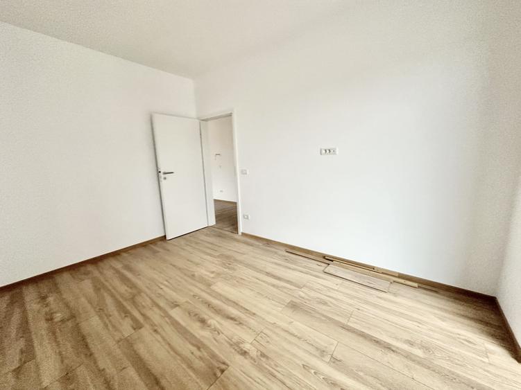 Apartament cu 2 camere decomandat în Giroc