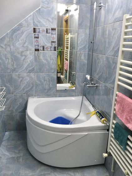 Casă individuală cu 2 camere cu Canalizare în Domenii