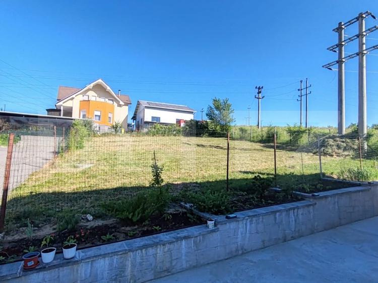 Teren Construcții intravilan de 525 mp, în Centura