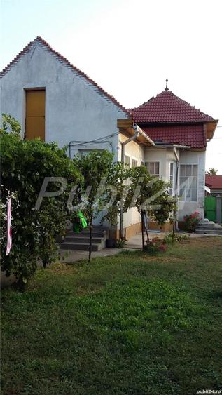 Casă cu 4 camere în Ciugud