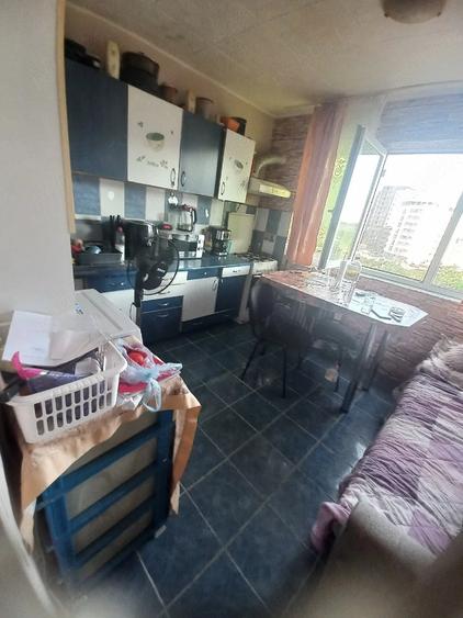 Garsonieră decomandată în Complex Studențesc