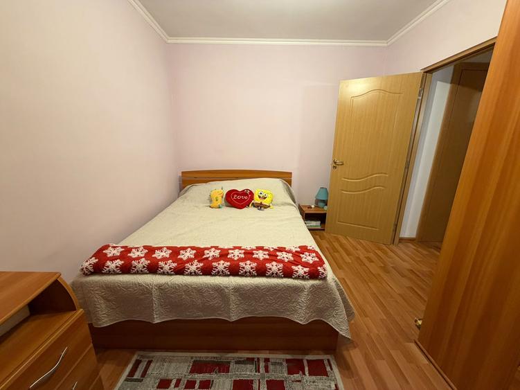 Apartament cu 2 camere semidecomandat în Titan