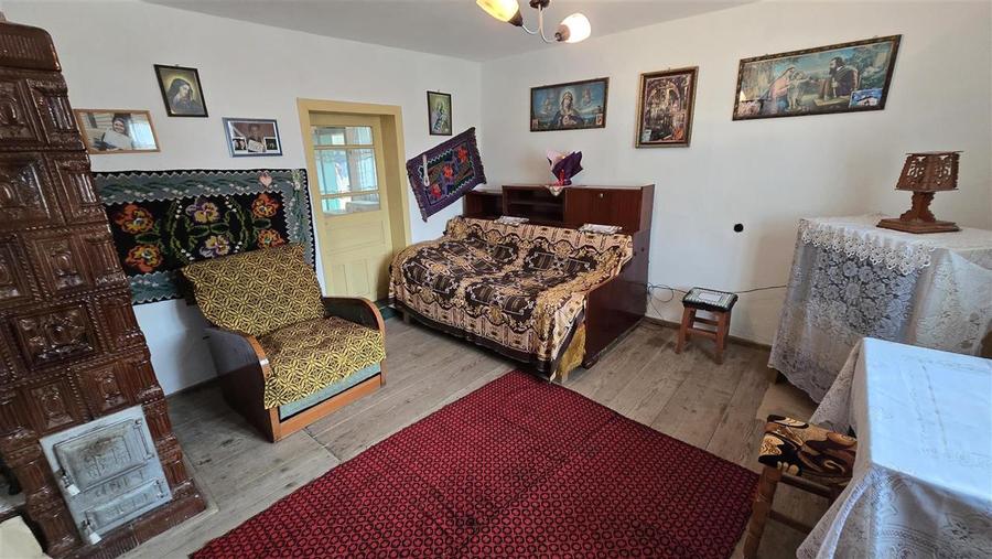 Casă individuală cu 3 camere cu Teren 5689 Mp în Liteni (Moara)