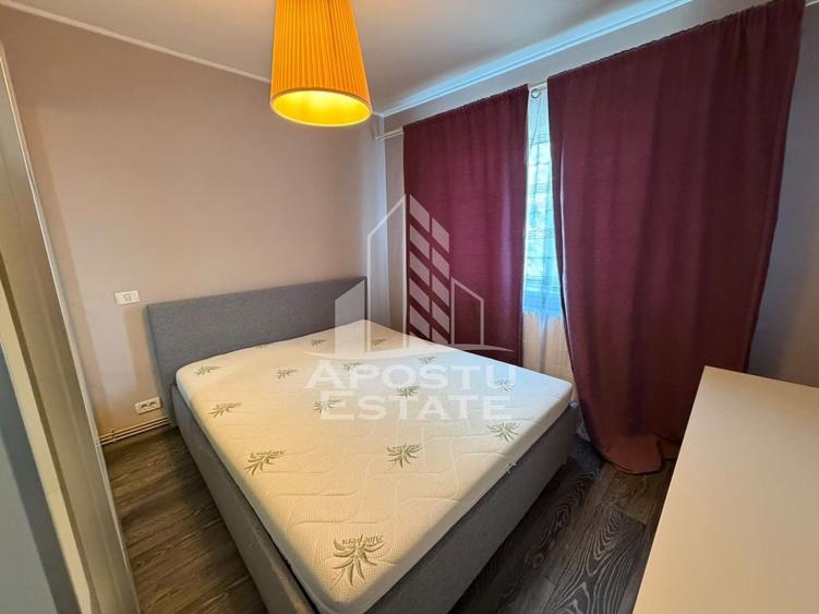 Apartament cu 2 camere decomandat în Aradului
