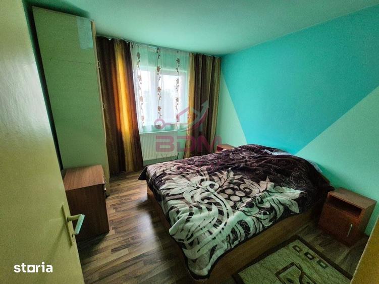 Apartament cu 4 camere decomandat în Central