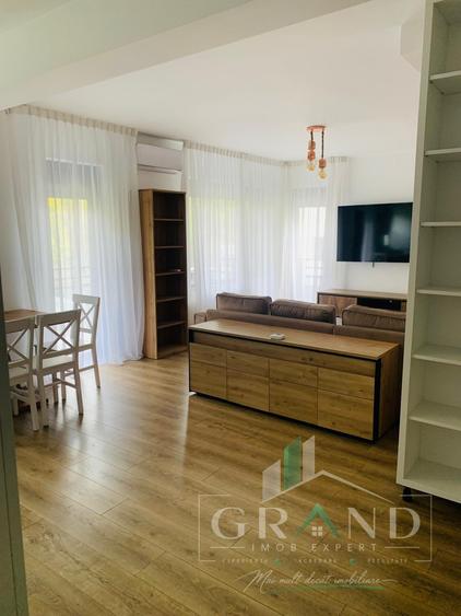 Apartament cu 3 camere semidecomandat, mobilat în Grigorescu