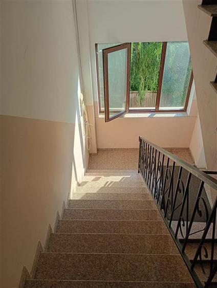 Apartament cu 3 camere decomandat, mobilat în Dobroești