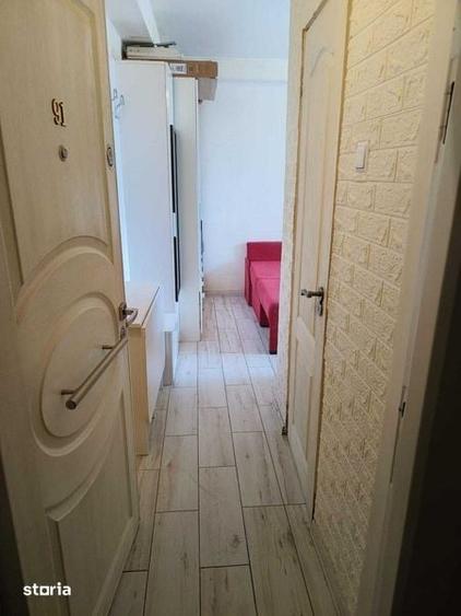 Garsonieră semidecomandată în Titan