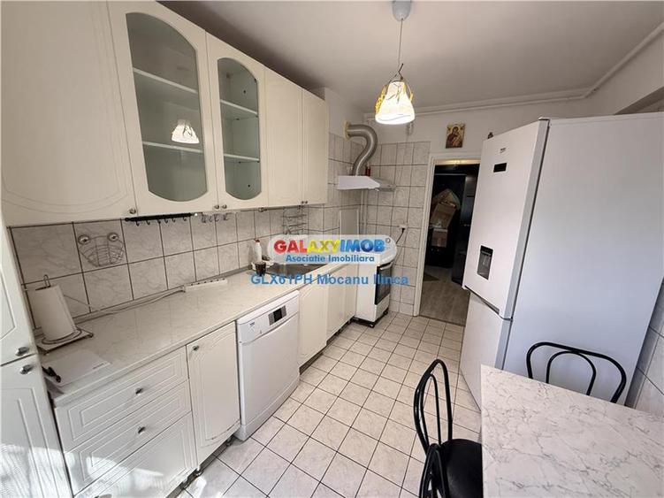 Apartament cu 4 camere decomandat, mobilat în Cantacuzino
