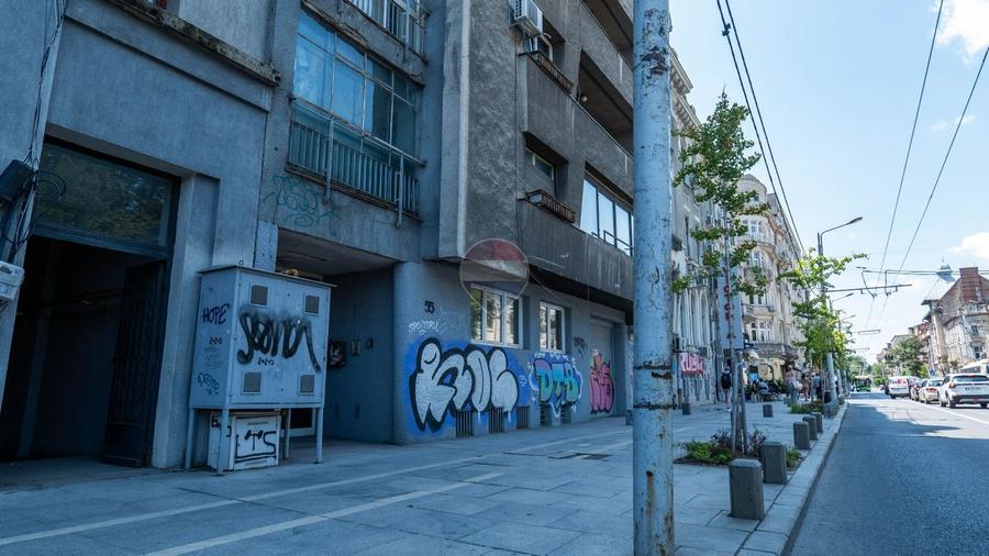 Garsonieră decomandată în Regina Elisabeta