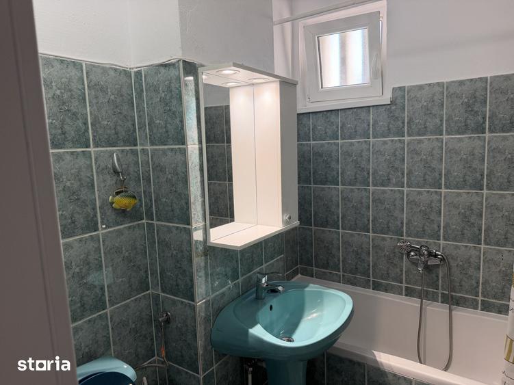 Apartament cu 2 camere semidecomandat în Central