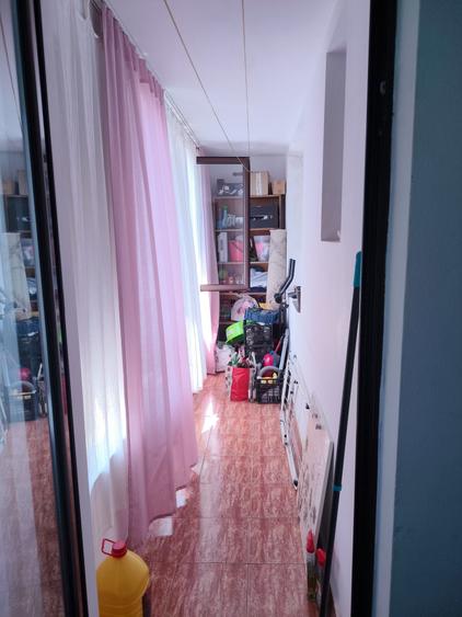 Apartament cu 2 camere semidecomandat în Dristor
