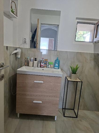 Casă cu 3 camere cu Teren 255 Mp în Central