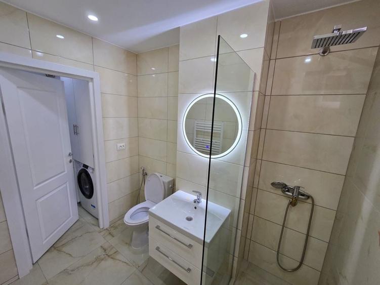 Apartament cu 2 camere decomandat în Mărăței