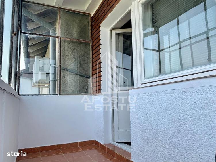 Apartament cu 2 camere, mobilat în Steaua