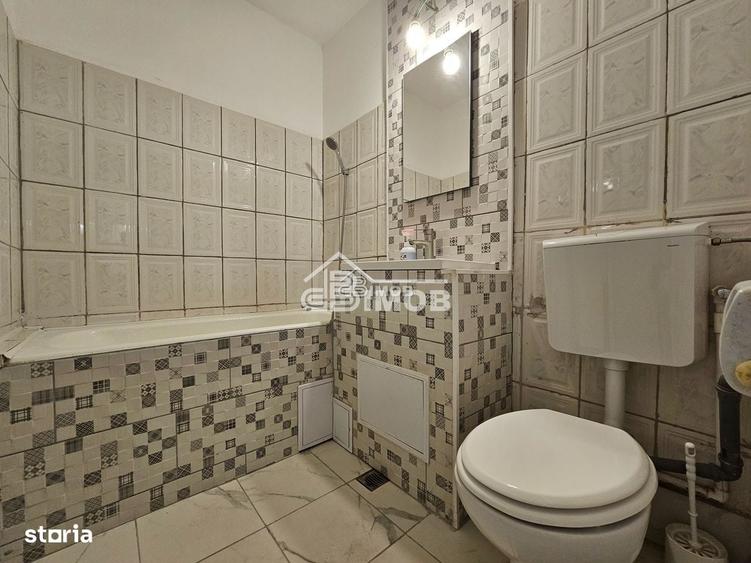 Apartament cu 2 camere în Micro 9