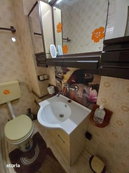 Apartament cu 3 camere în Aradului