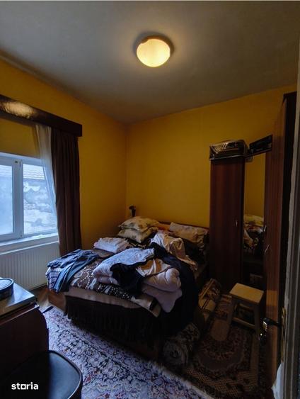 Apartament cu 3 camere nedecomandat în Peninsula