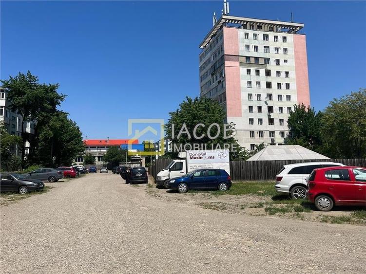 Teren Construcții intravilan de 442 mp, în Cornișa